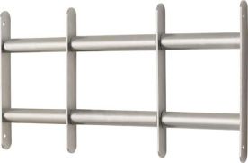 Metallplatten und Gitter dienen als besonders starken Einbruchschutz, aber auch nur dann wenn er professionell montiert wird. Fachgerechter Einbau vom Schlüsseldienst ZZZ
